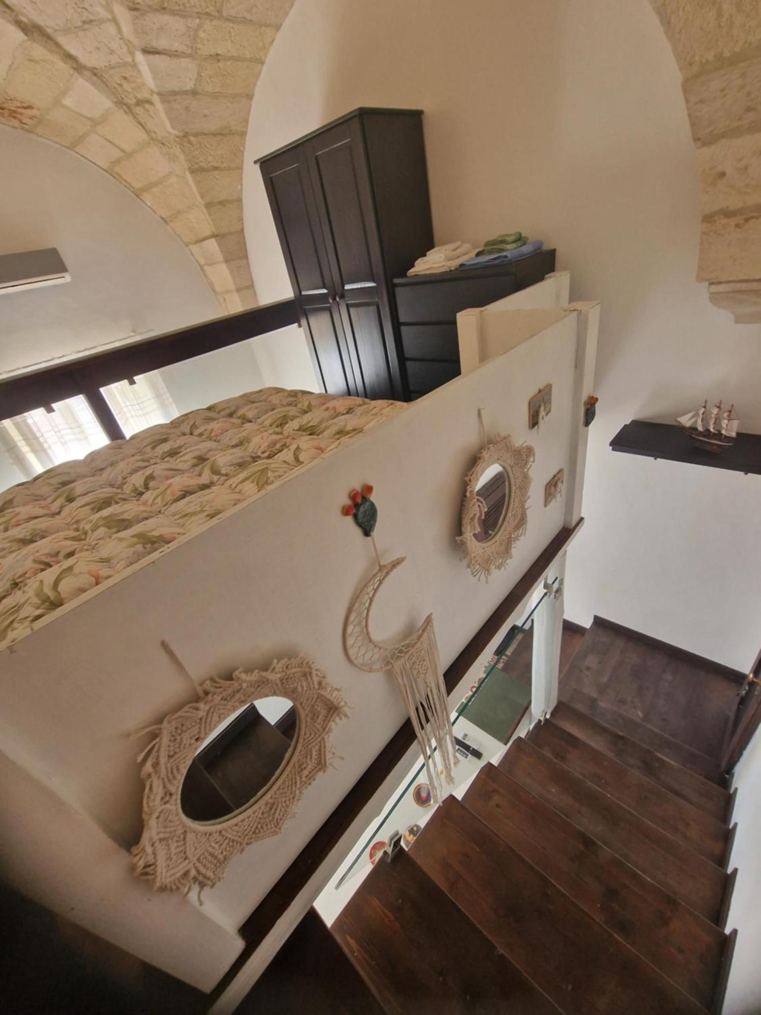 Casa Francesca Appartement Castro  Buitenkant foto